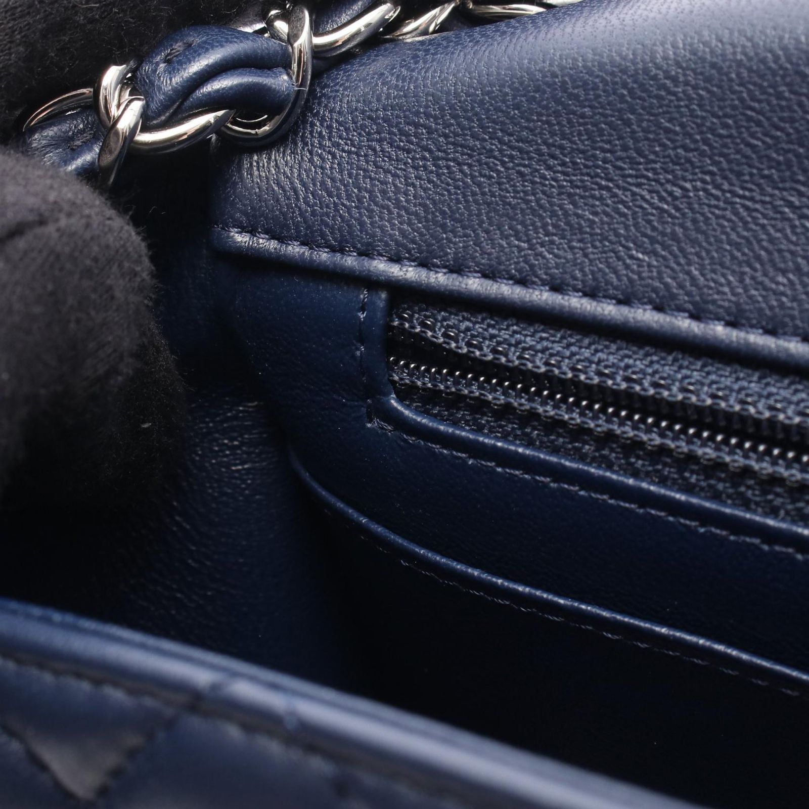 シャネル CHANEL ショルダーバッグ ミニマトラッセ ネイビー 