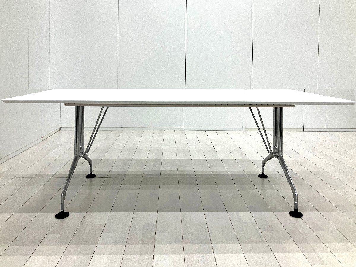 Vitra / ヴィトラ□Ad Hoc / アドホック□ カンファレンステーブル