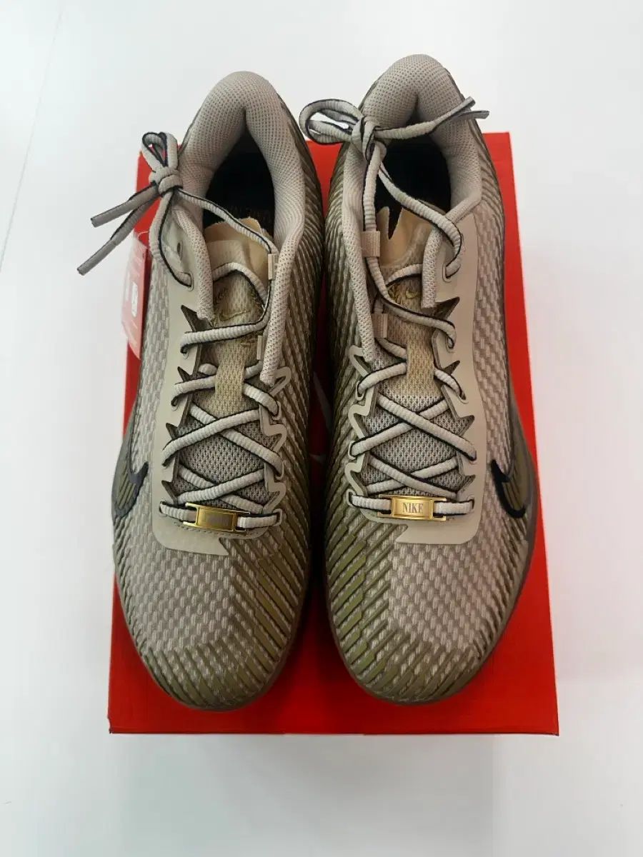 ナイキ Vapor 11 プレミアム テニスシューズ (パリ オリンピック)