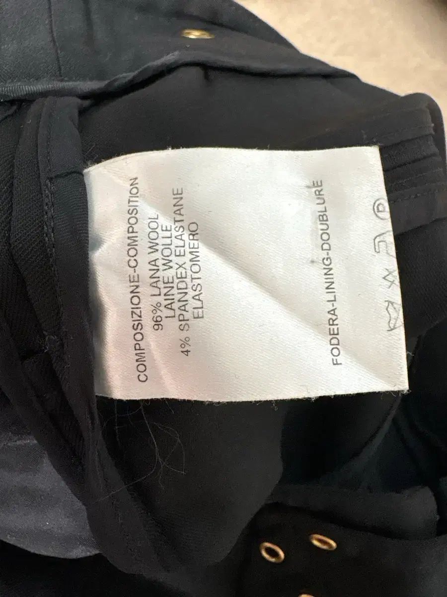 グッチ 正規品 スカート