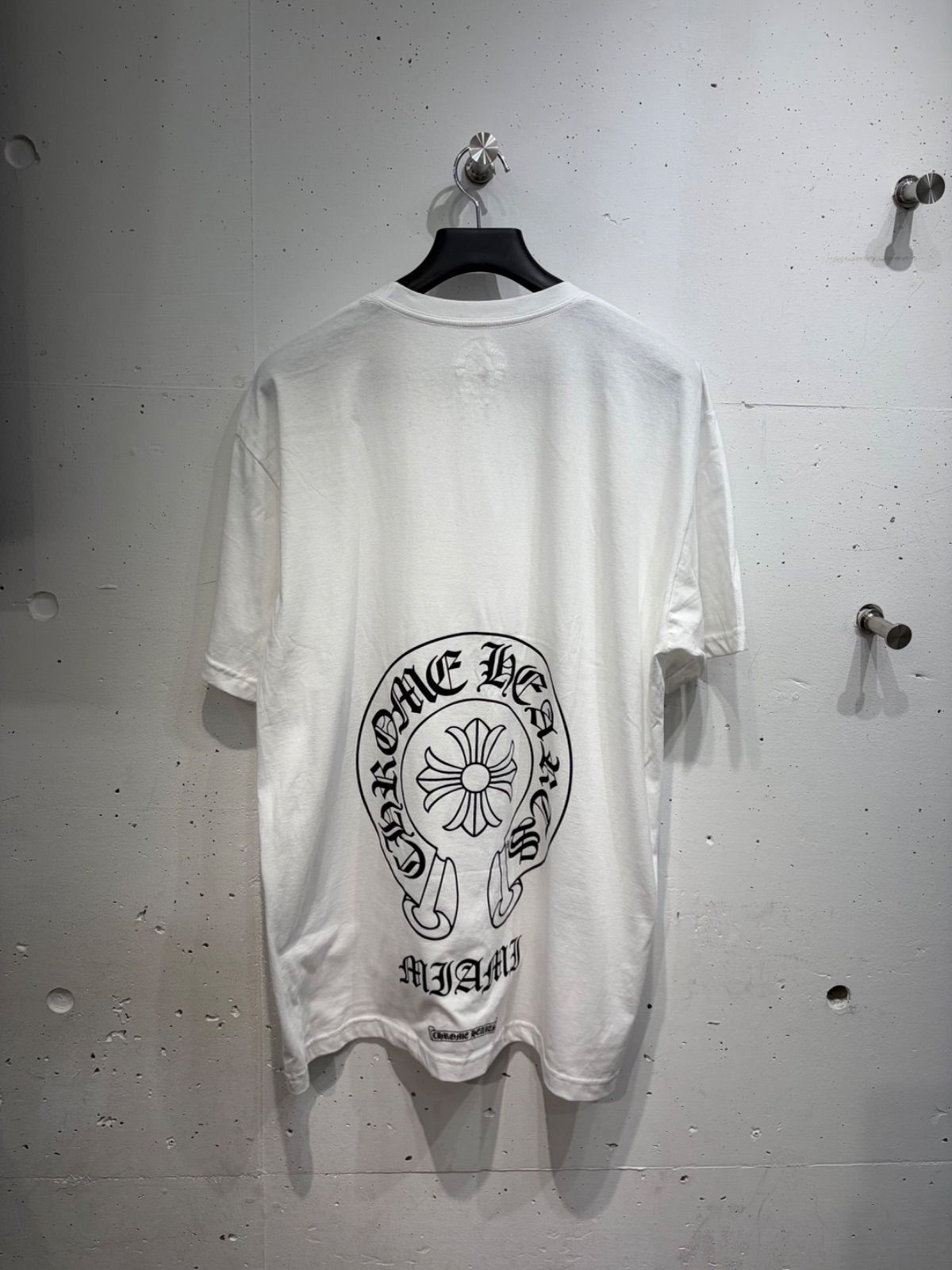 CHROME HEARTS クロムハーツ マイアミ 限定 ホースシュー フローラル Tシャツ