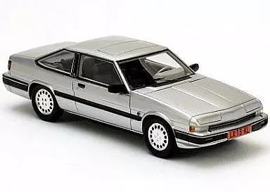 【中古】ミニカー 1/43 マツダ929クーペ Mシルバー 1985-1986 [NEO44515]