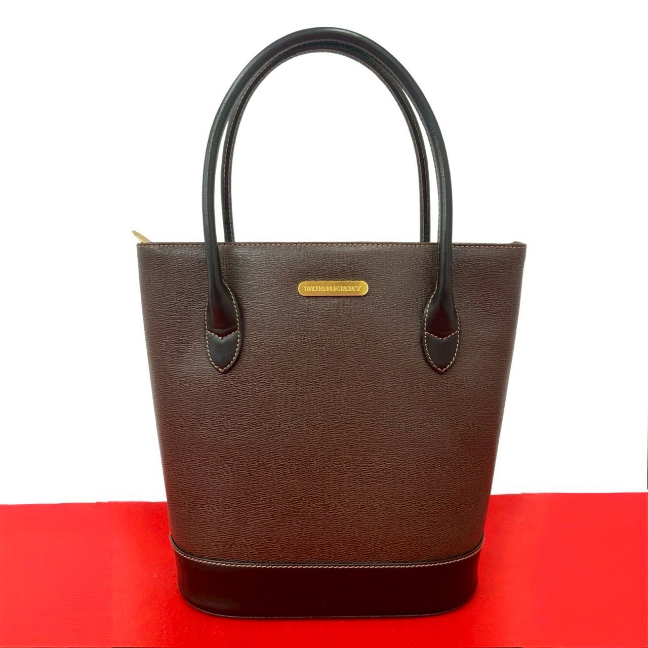 未使用保管品 BURBERRY バーバリー ノバチェック 柄 ロゴ プレート 