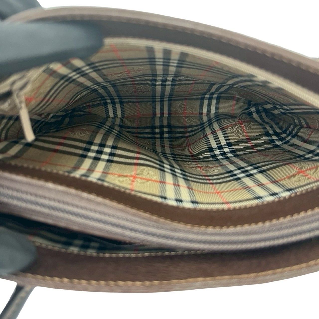 未使用保管品 BURBERRY バーバリー ノバチェック 柄 ロゴ プレート 