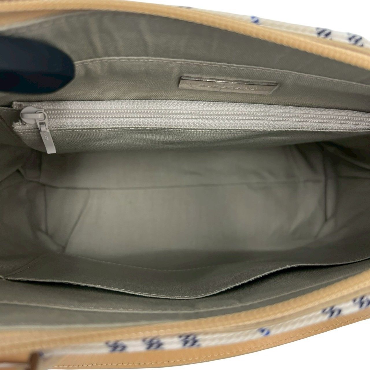 極 美品 袋付き BURBERRY バーバリー ロゴ 刻印 ストライプ キャンバス 