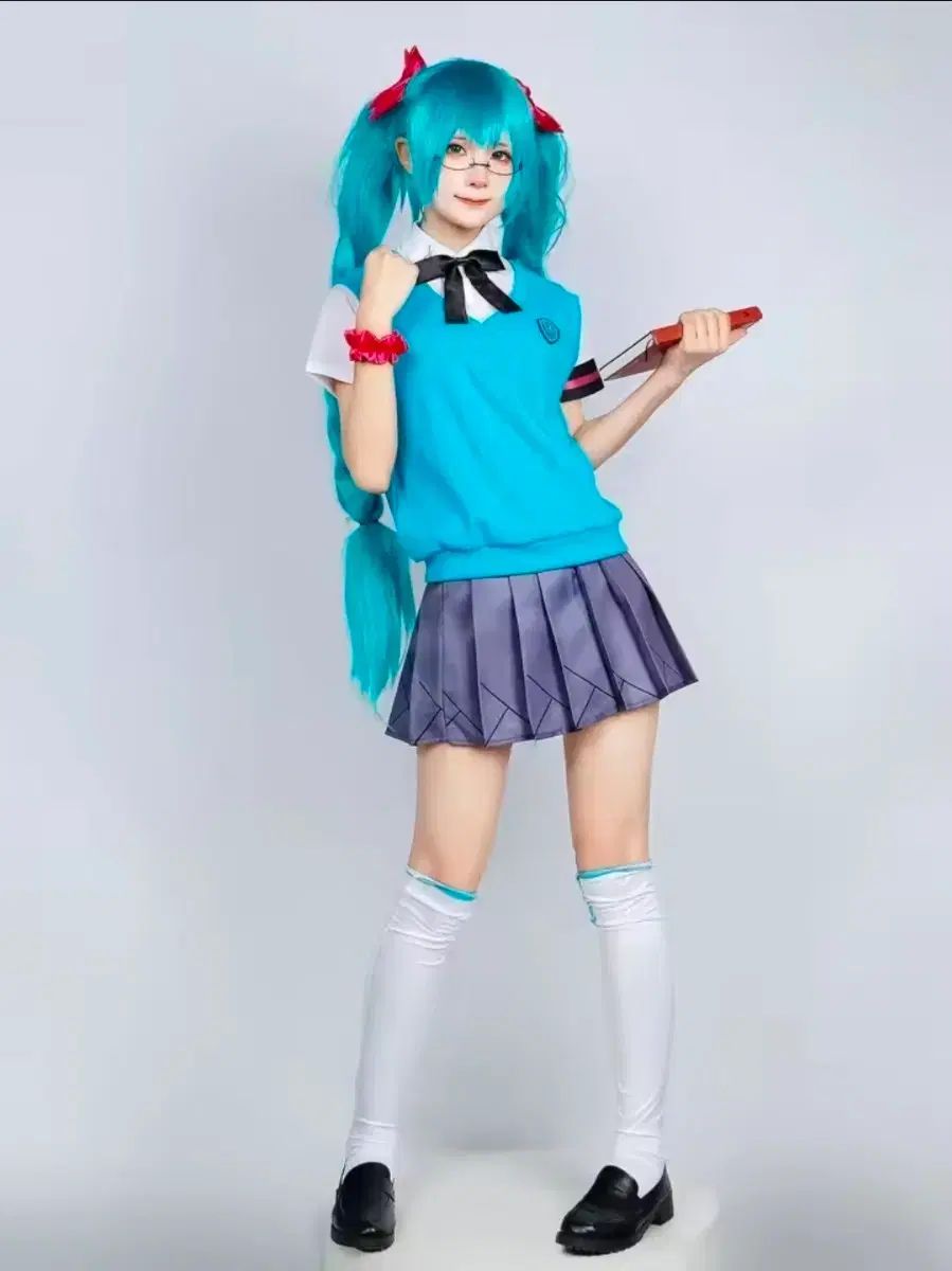 ブタ 初音 ミク COSプレ 衣装 フルセット + メガネ
