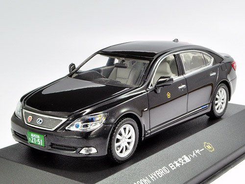 ホビージャパン POST Hobby 1/43 LEXUS LS600hl HYBRID 日本交通ハイヤー 完成品