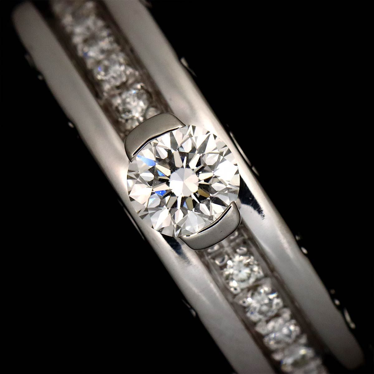 ブルガリ BVLGARI ビーゼロワン ダイヤ 0.33ct E/VVS2 #51 リング K18 