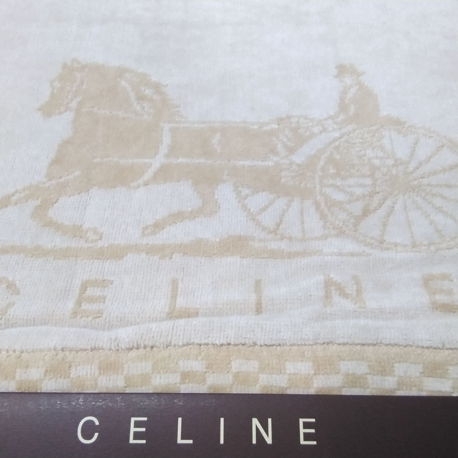 CELINE セリーヌ ブランドロゴと馬車柄がデザインされた タオルケット