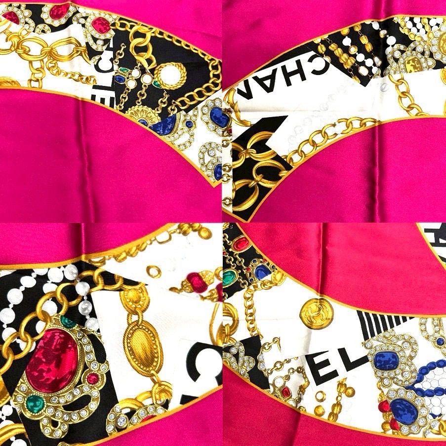 CHANEL シャネル ココマーク ジュエル スカーフ ピンク シルク 宝石 アクセサリー柄 デカココ レディース CHANEL シャネル ココマーク ジュエル スカーフ ピンク シルク 宝石 アクセサリー柄 デカココ レディース