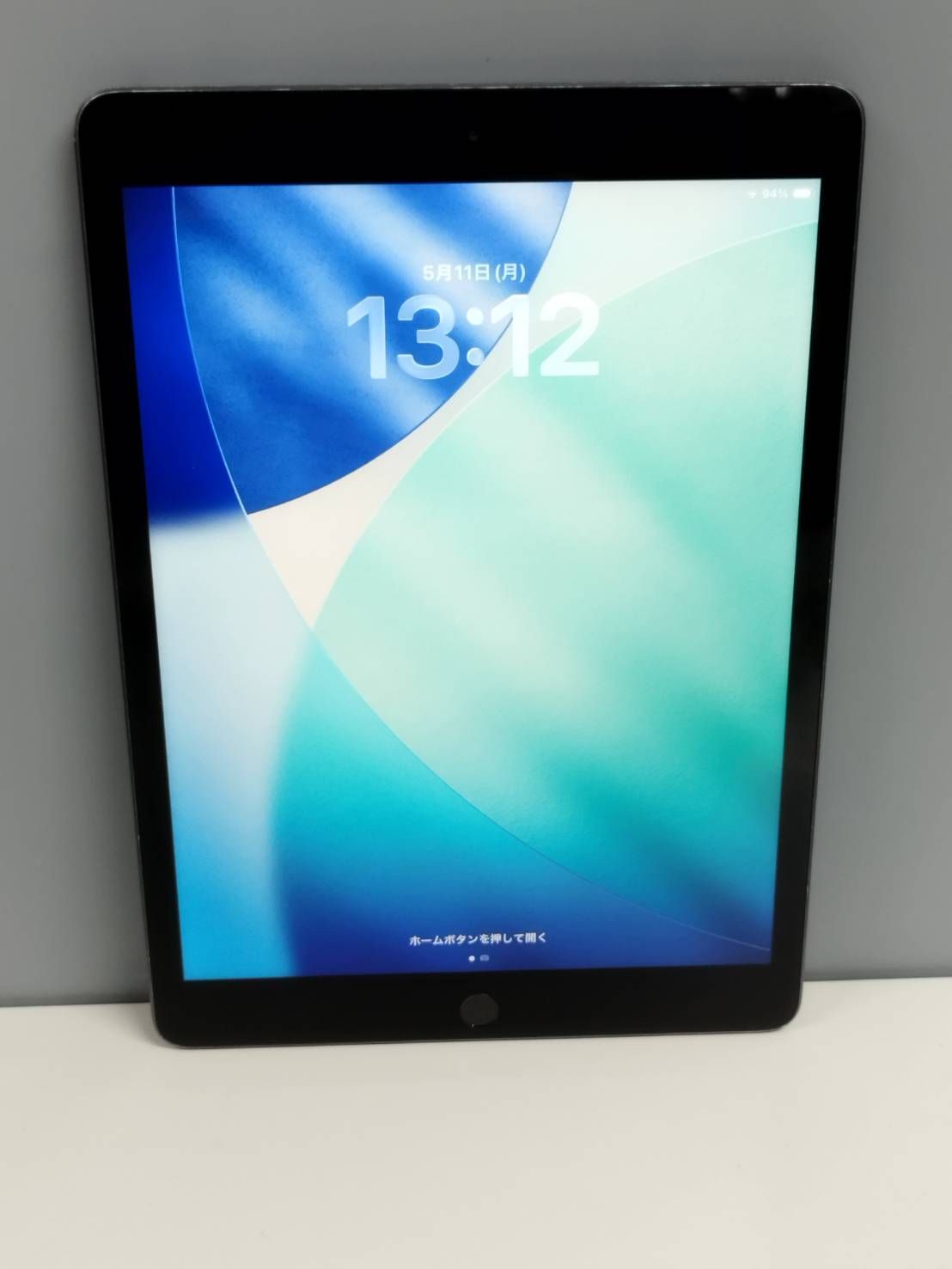 【Wi-Fiモデル】iPad 第8世代/A2270/32GB/スペースグレイ〈MYL92J/A〉