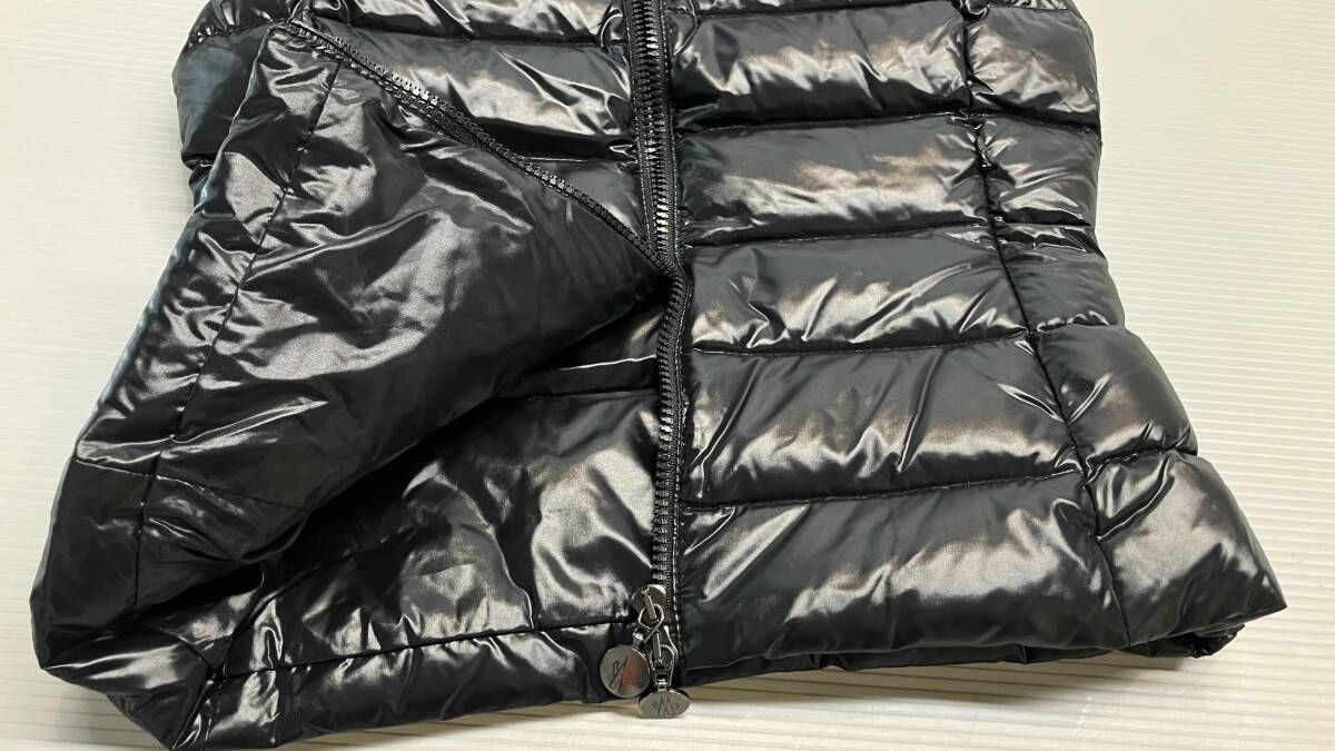 ☆ MONCLER モンクレール ダウンベスト レディース122-093-48301-05