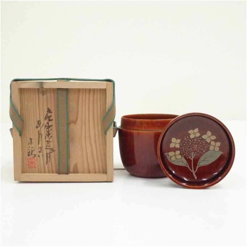 春慶塗 作家物 「花棗十二ヶ月」蓋内あじさい蒔絵中棗(共箱) 茶道 茶道具 おしゃれ 茶器 なつめ 茶入 薄茶器 薄茶 薄器 お茶 茶 抹茶 抹茶入れ 容器 骨董 10月 秋