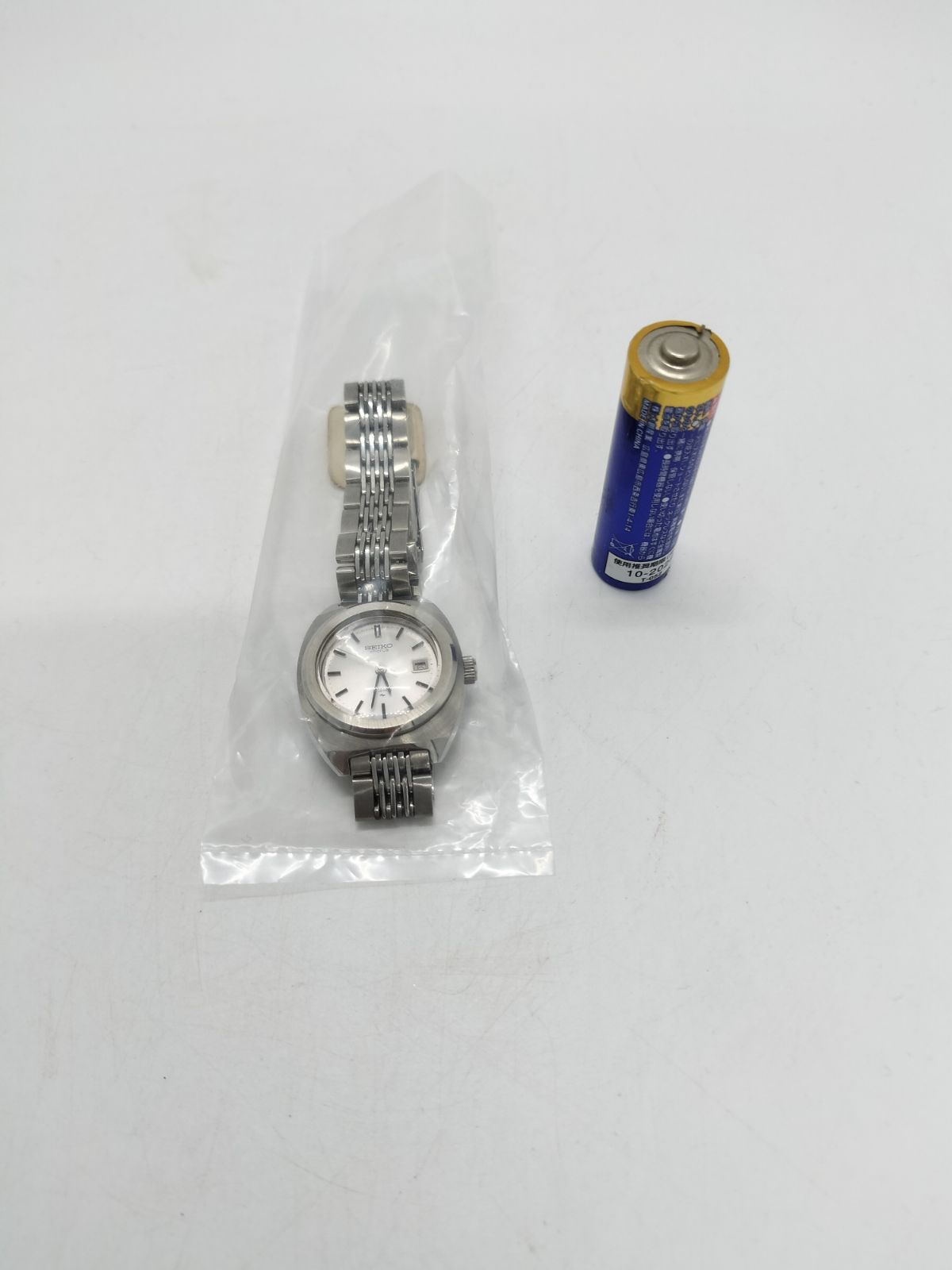 セイコー 手巻き Charus 23石 2518-0150 1970年1月製 デッドストック 未使用品 腕時計 手巻き 手作り レア アンティーク インテリア ヴィンテージ 貴重品 匠 精密機械 昭和 動作確認済 24428四つ葉[YT00621]