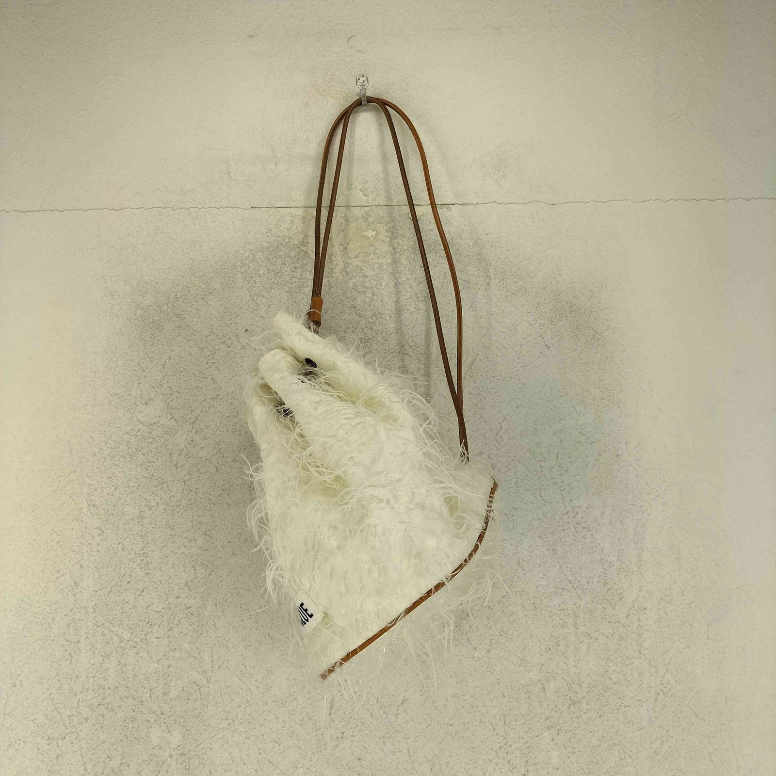 ショルダーバッグ MADISONBLUE  DRAWSTRING BAG EYELASH DRAWSTRING BAG EYELASH | WOMEN,GOODS | MADISONBLUE