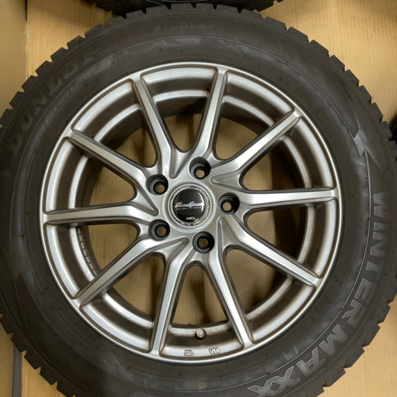 DUNLOP WINTER MAXX WM02 205/60R16 16インチ EuroSpeed タイヤ 