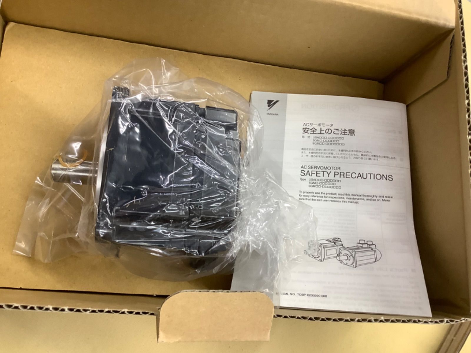 安川電機 SGMPS-02ACA61-E サーボモータ 200W