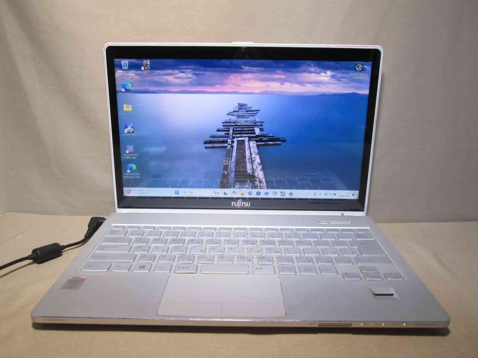 Lifebook SH90/P ノートパソコン ノートPC 富士通 LIFEBOOK SH90⁄P Windows11