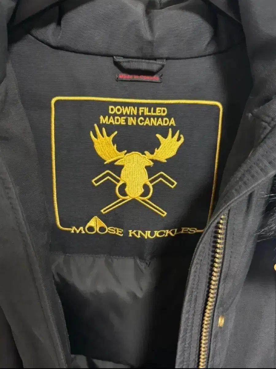 MOOSE KNUCKLES ムースナックルズ ゴールド ダウン 限定モデル MOOSE KNUCKLES ムースナックルズ ゴールド ダウン 限定モデル