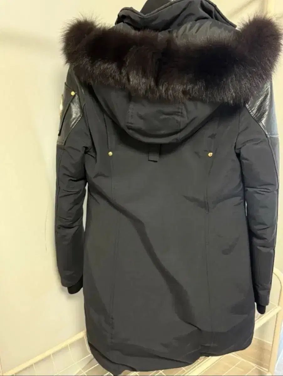 MOOSE KNUCKLES ムースナックルズ ゴールド ダウン 限定モデル MOOSE KNUCKLES ムースナックルズ ゴールド ダウン 限定モデル
