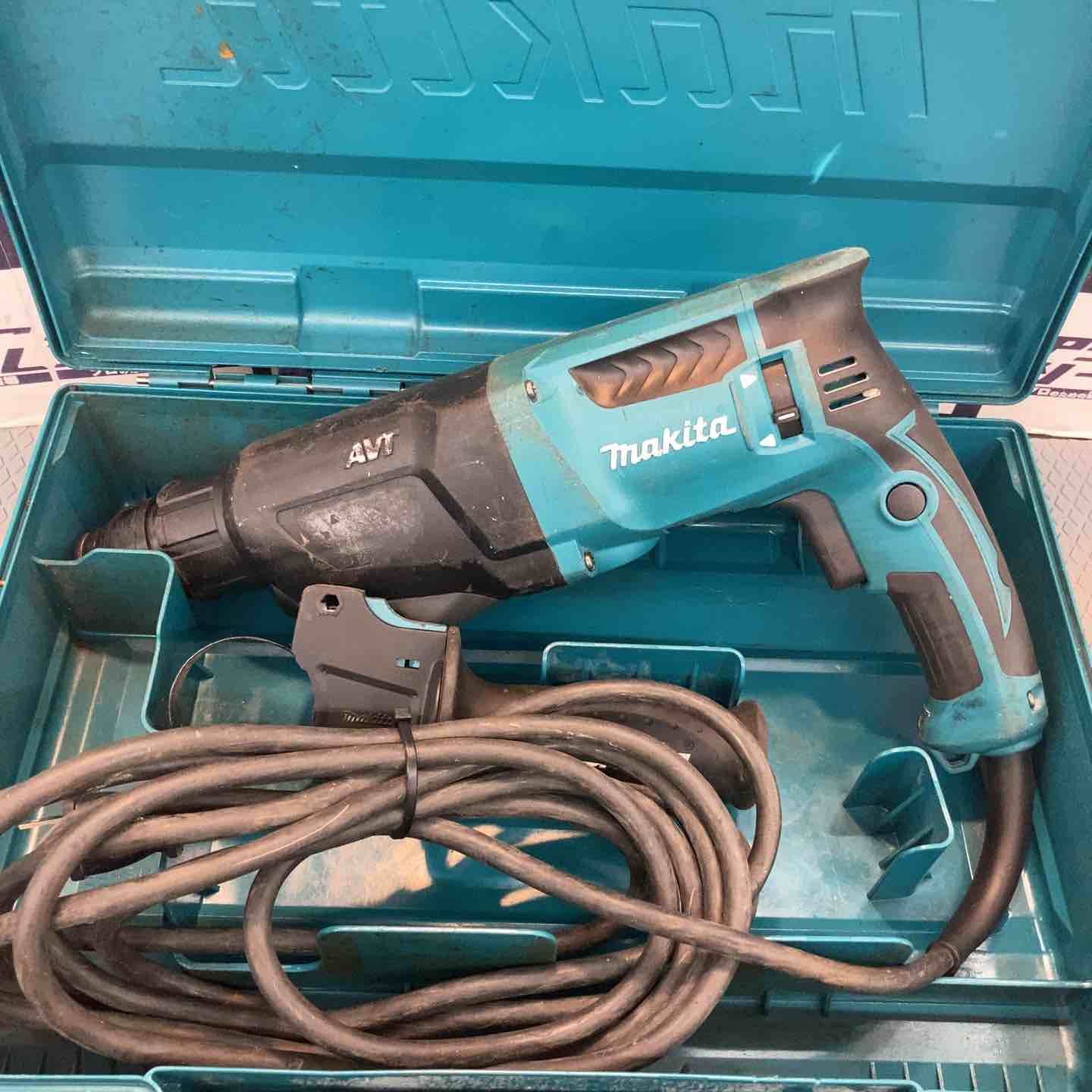 中古品】マキタ(makita) ハンマドリル HR2601F【所沢店】 - メルカリ