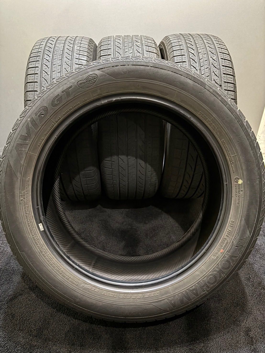 235/55R19 4本 ヨコハマ AVID GT夏タイヤハリアーrav4 ☆235/55R19 YOKOHAMA/AVID GT 19年製 夏タイヤ サマータイヤ 4本