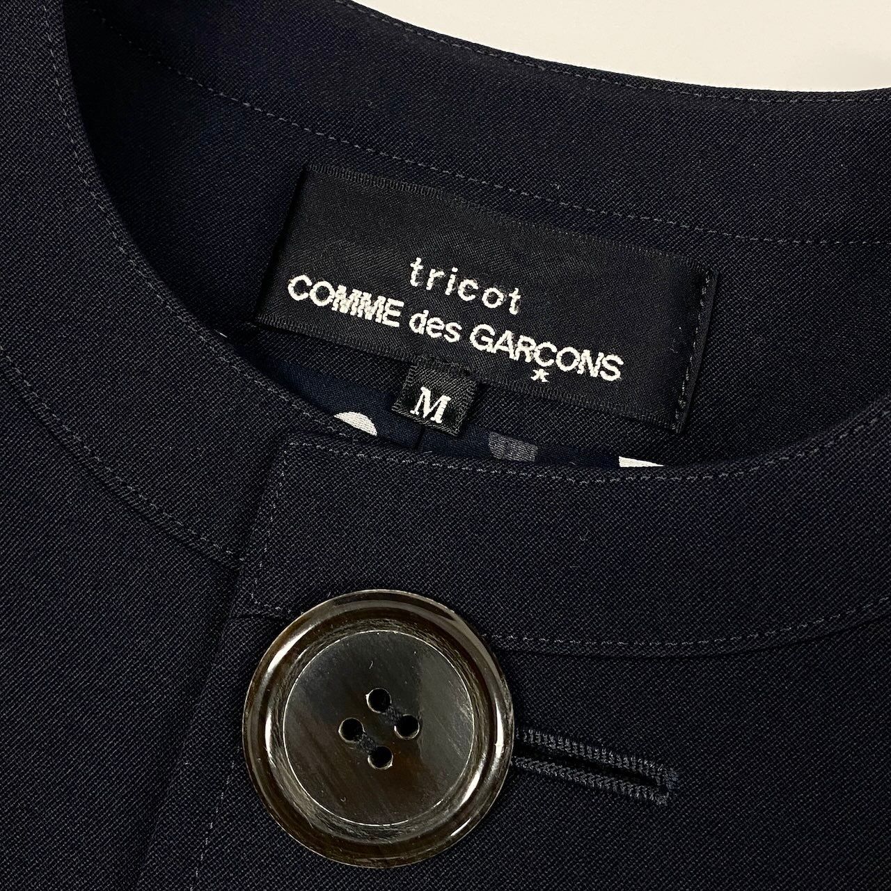 e11 【美品】tricot COMME des GARCONS AD2018 ノーカラージャケット