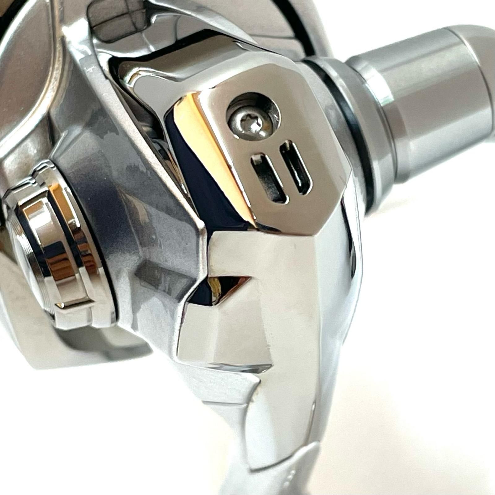 尾張小牧店 中古 SHIMANO | シマノ リール 19ストラディック 2500SHG