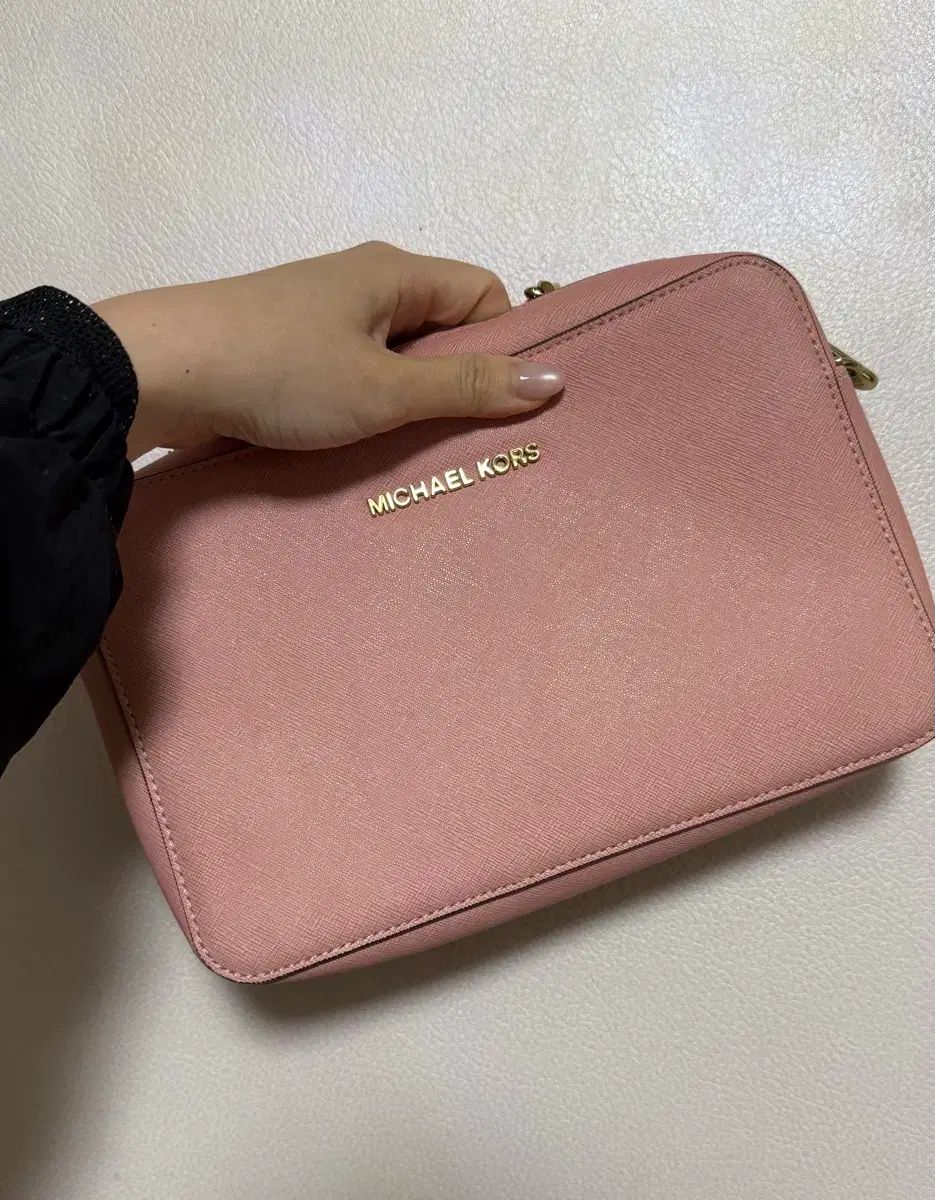 マイケルコース ピンク色 バッグ