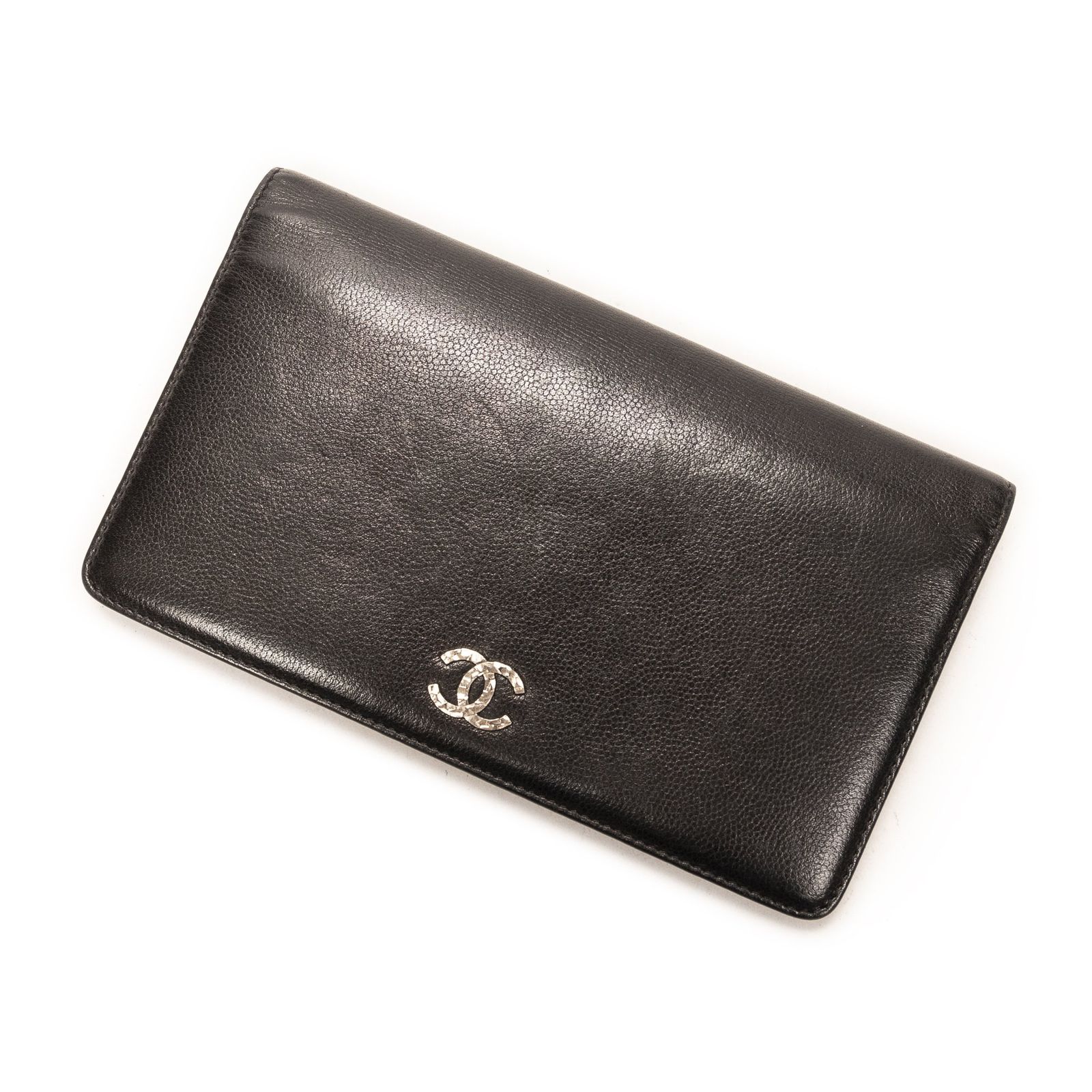 シャネル キャビアスキン CHANEL 二つ折り財布 レディース ブラック 