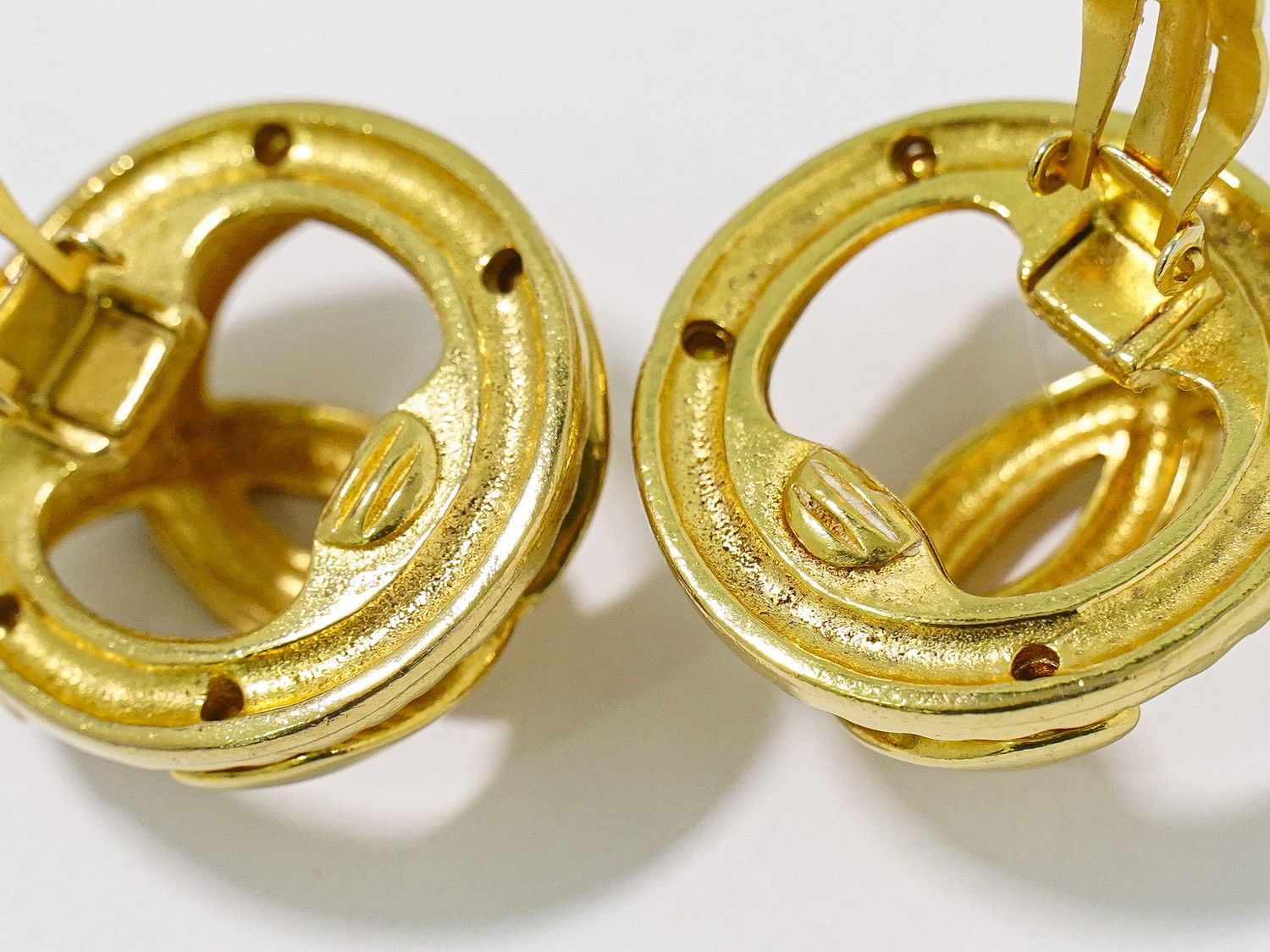 本物 シャネル CHANEL ココマーク イヤリング GP ゴールド メッキ Coco Mark アクセサリー ジュエリー 中古・ 本物 シャネル CHANEL ココマーク イヤリング GP ゴールド メッキ Coco Mark アクセサリー ジュエリー 中古・