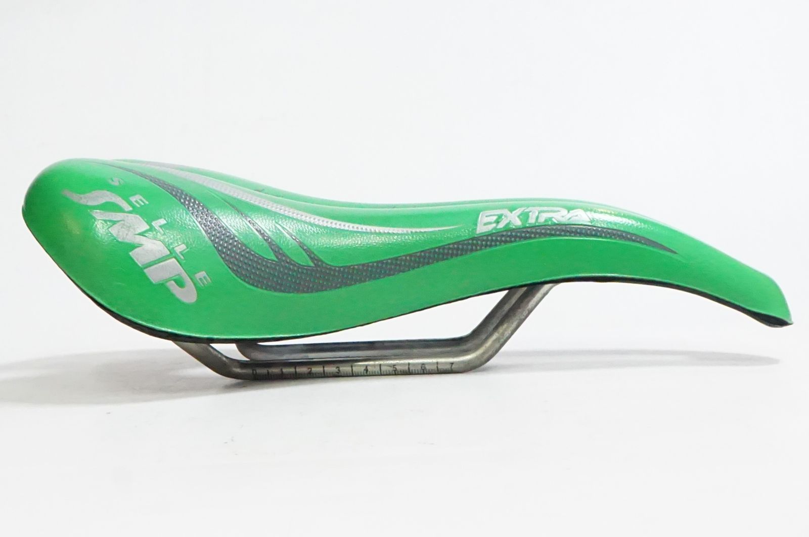 SELLE SMP 「セラエスエムピー」 EXTRA サドル / バイチャリ熊谷店