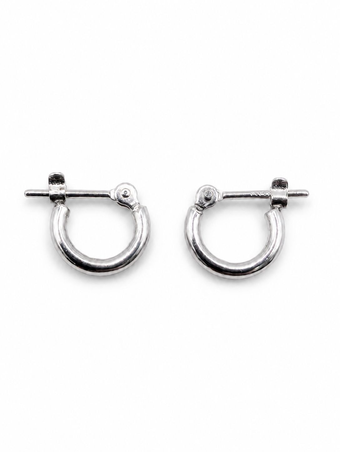 PT900 プラチナ パイプピアス 1.5×8mm フープピアス シンプル 小ぶり レディース メンズ 両耳用