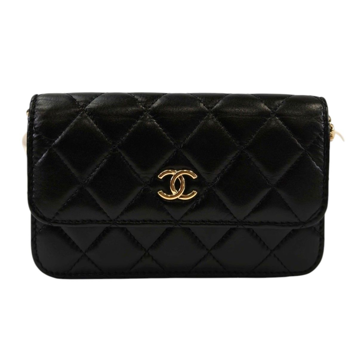 CHANEL シャネル マトラッセ パール チェーンウォレット ラムスキン 