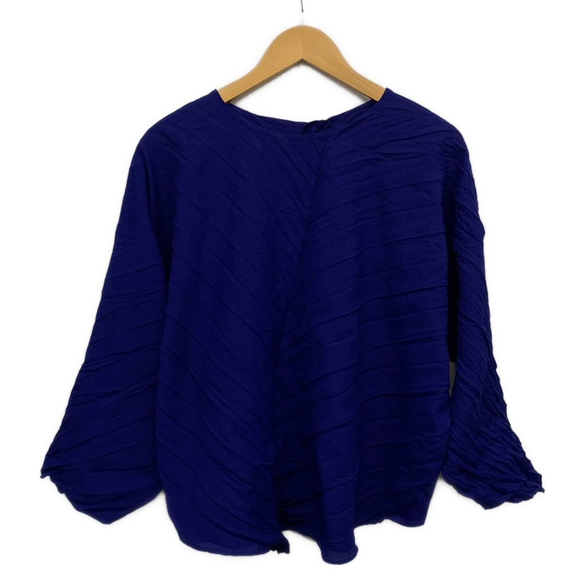 ISSEYMIYAKE(イッセイミヤケ) 七分袖カットソー サイズ2 M レディース美品 - ネイビー クルーネック/プリーツ