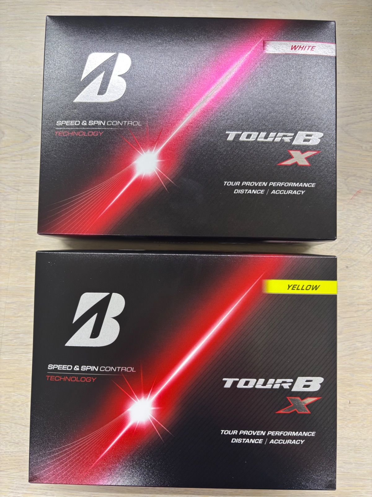 2ダース　色違い白とイエロー　BRIDGESTONE(ブリヂストン)ゴルフボール TOUR B X 2026年モデル　国内正規品