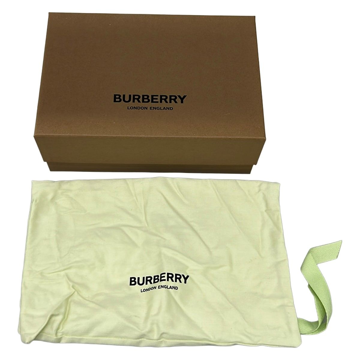 BURBERRY LONDON ENGLAND(バーバリーロンドンイングランド) ポーチ美品 