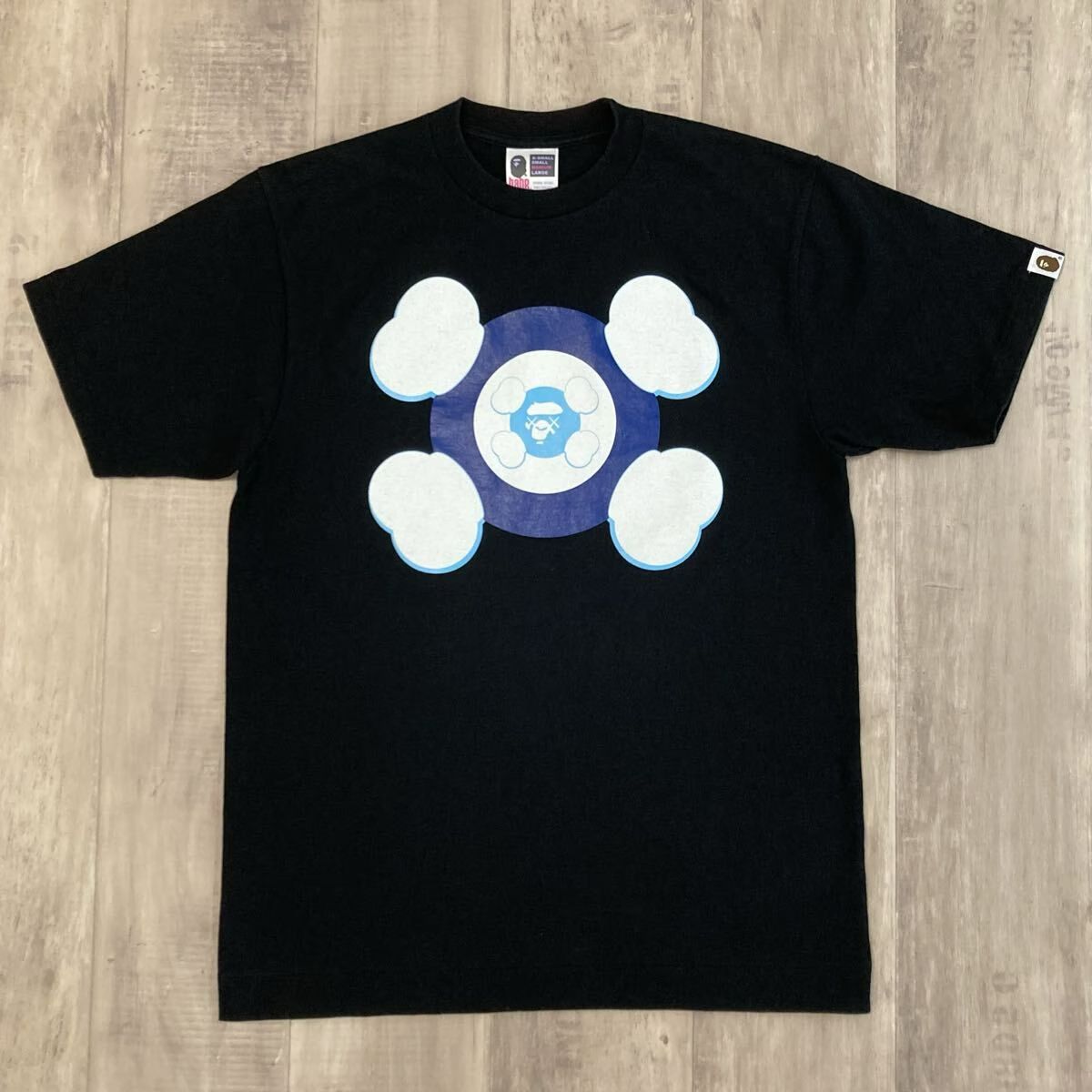 ☆激レア☆ KAWS × BAPE ターゲットロゴ Tシャツ Mサイズ ブラック