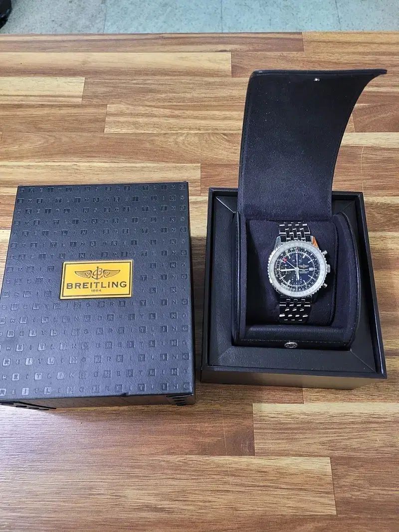 BREITLING ブライトリング ナビタイマー