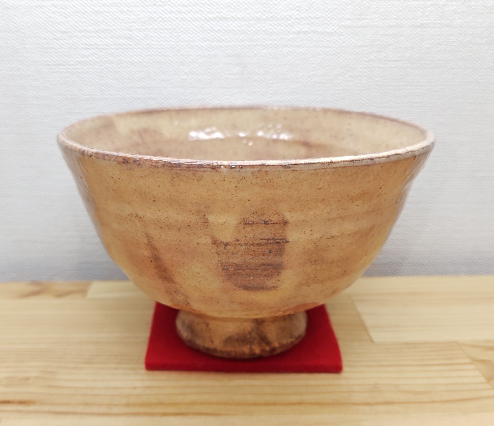 送料込【逢絢亭】茶道具 茶碗 萩焼 大野瑞峰 共箱入り 逢絢亭・中古品】茶道具 茶碗 萩焼 大野瑞峰 共箱入り - メルカリ