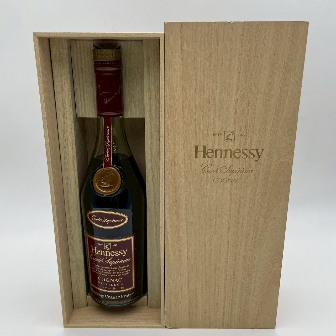 Hennessy Cuvee Superieure ヘネシー キュヴェ スペリオール 赤ラベル