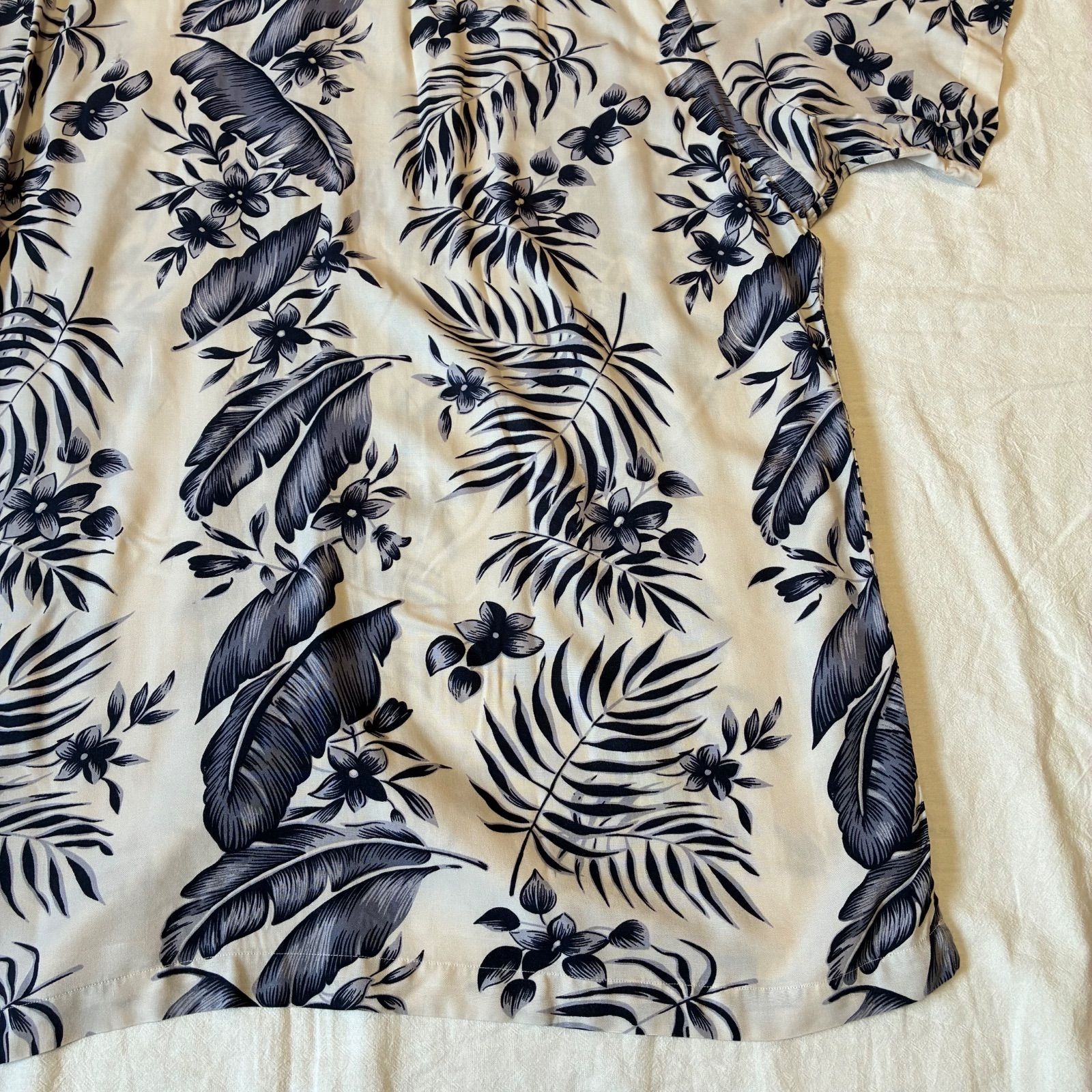 90s Polo by Ralph Lauren CLAYTON 半袖シャツ リーフ柄 ホワイト XL表記 90s Polo by Ralph Lauren CLAYTON 半袖シャツ リーフ柄 ホワイト XL表記