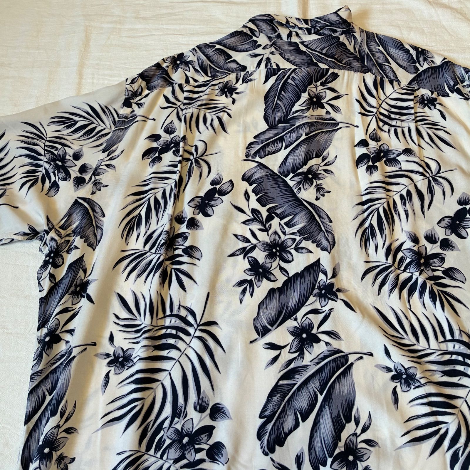 90s Polo by Ralph Lauren CLAYTON 半袖シャツ リーフ柄 ホワイト XL表記 90s Polo by Ralph Lauren CLAYTON 半袖シャツ リーフ柄 ホワイト XL表記