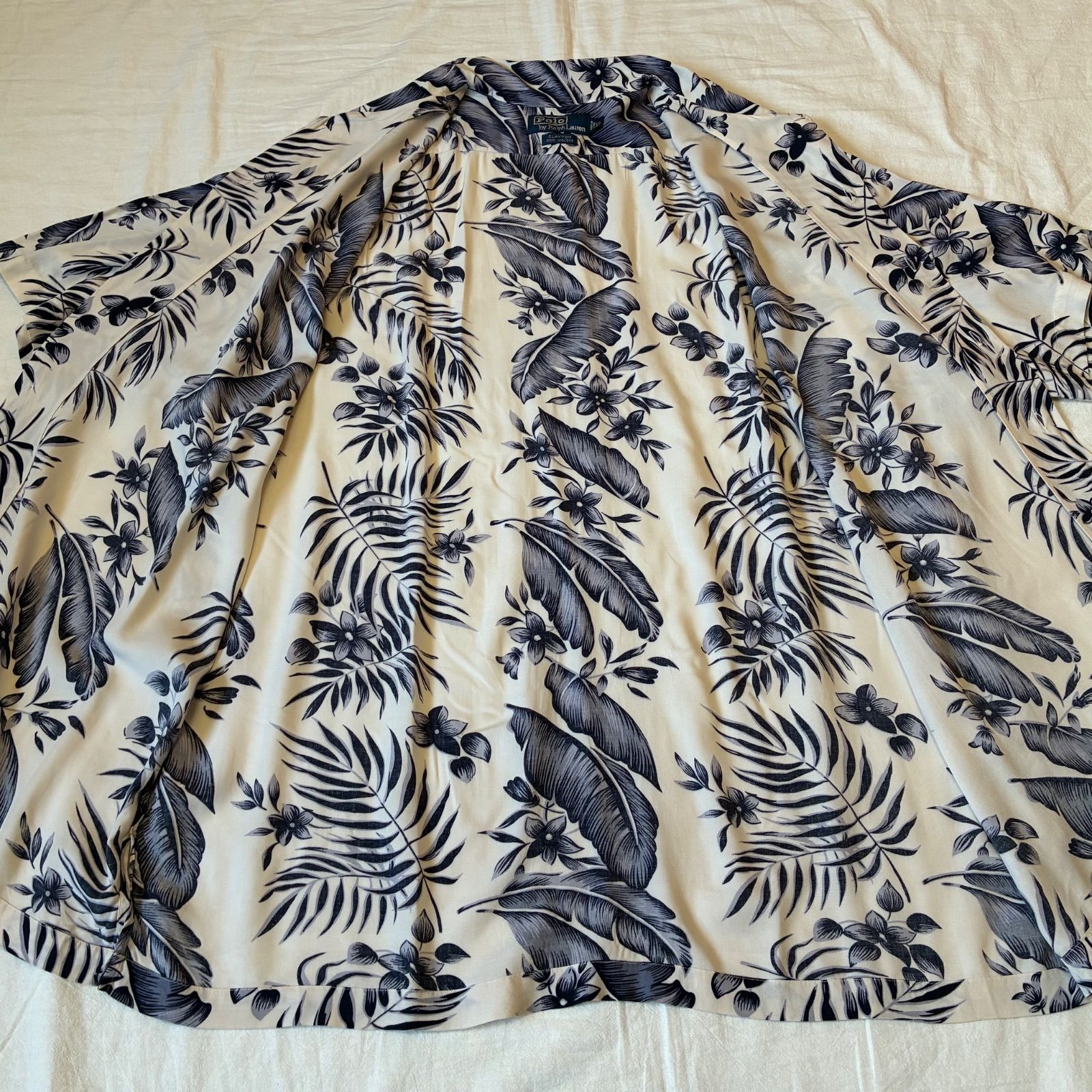 90s Polo by Ralph Lauren CLAYTON 半袖シャツ リーフ柄 ホワイト XL表記 90s Polo by Ralph Lauren CLAYTON 半袖シャツ リーフ柄 ホワイト XL表記