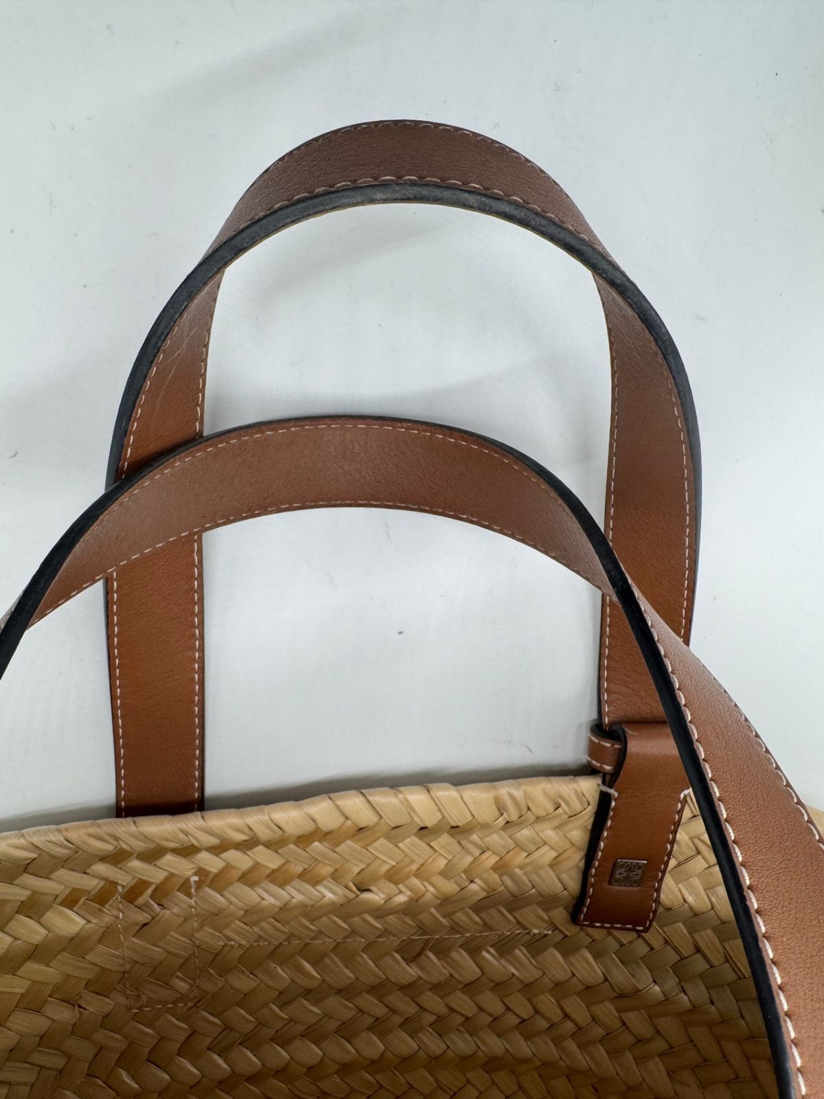 美品】LOEWE ロエベ スモール カゴ ロゴ ハンドバッグ P2268