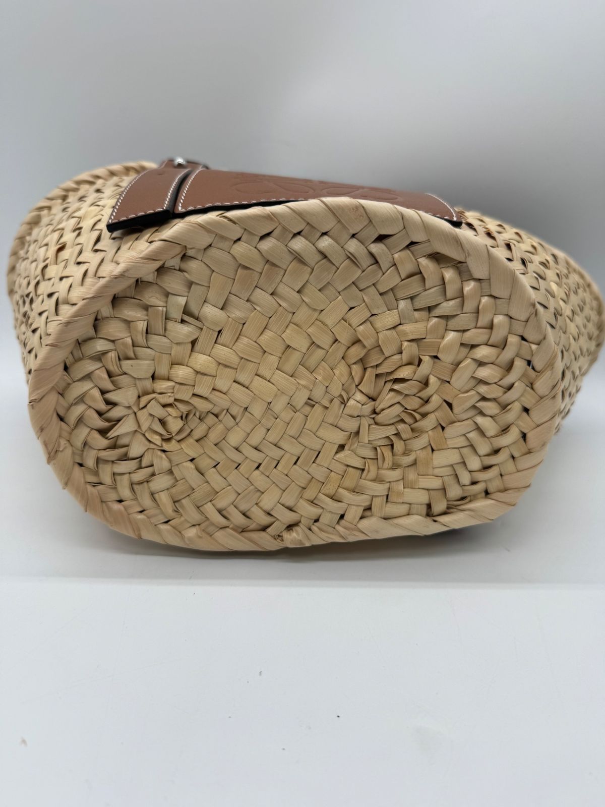 美品】LOEWE ロエベ スモール カゴ ロゴ ハンドバッグ P2268