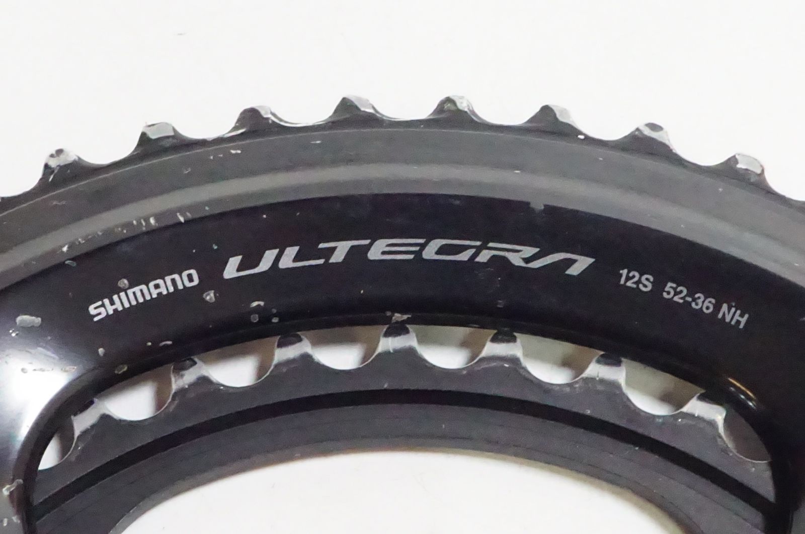 SHIMANO 「シマノ」 ULTEGRA R8100 52-36T チェーンリング 