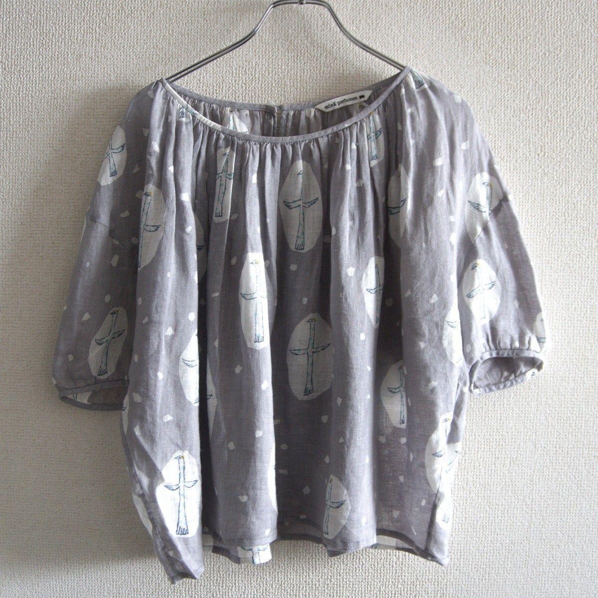 mina perhonenミナペルホネン cross bird ブラウス 38 美品】mina perhonen【cross bird ブラウス】38 ミナペルホネン