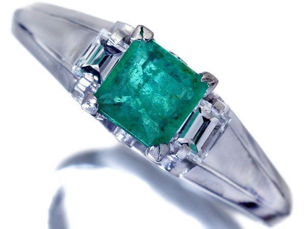 【ジュエリー極】爽やかエメラルドグリーン！良質天然エメラルド0.33ct＆ダイヤモンド0.13ct 高級Pt900リング h8476kk【送料無料】