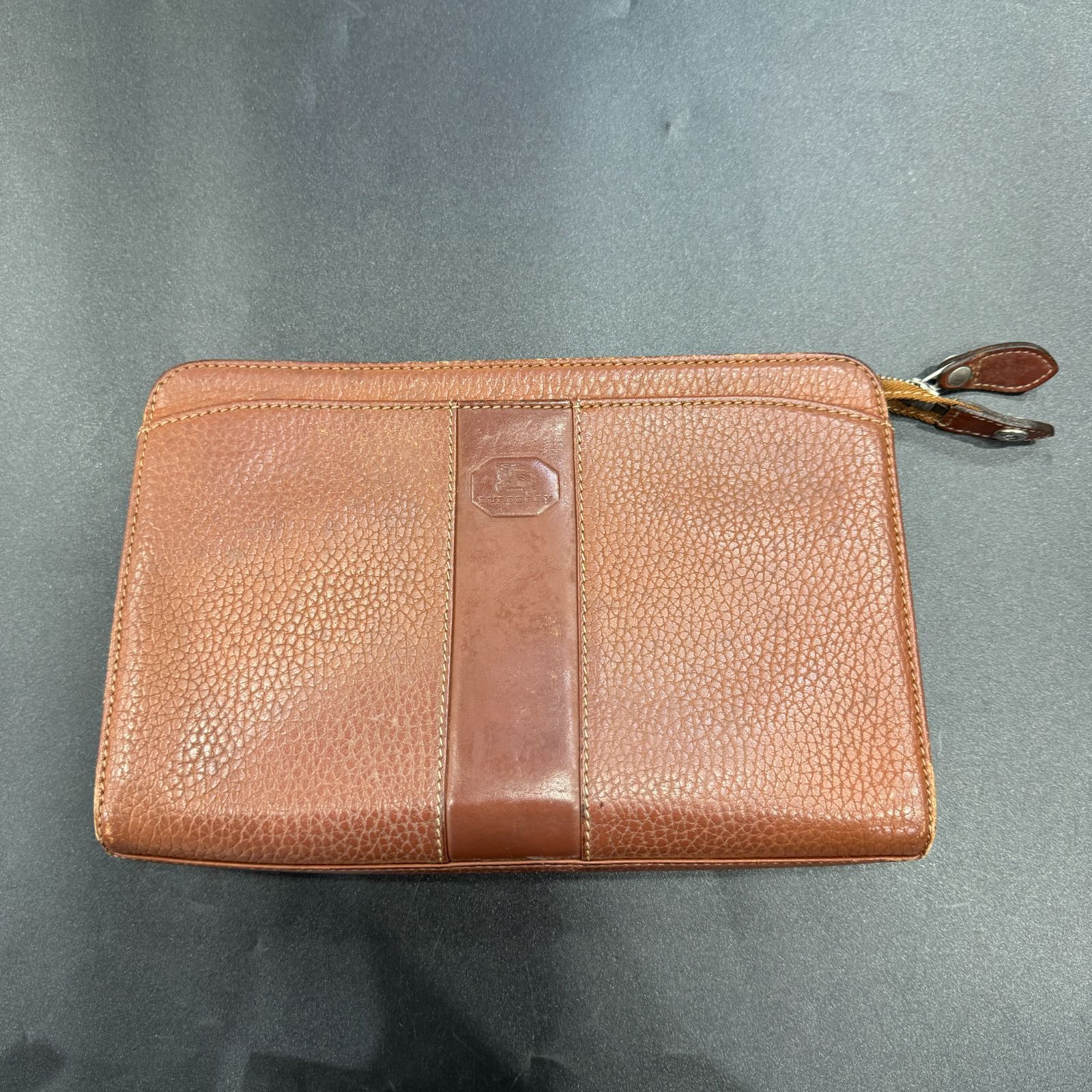 バーバリー 　 クラッチバッグ B26050246